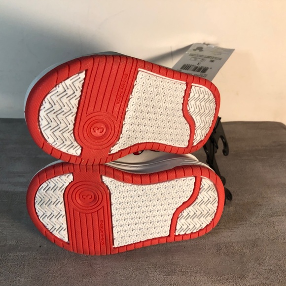 New ! Disney Minnie Mouse Girls  Baby Sneakers Trainers  Size 3 🥰 - Picture 6 of 11